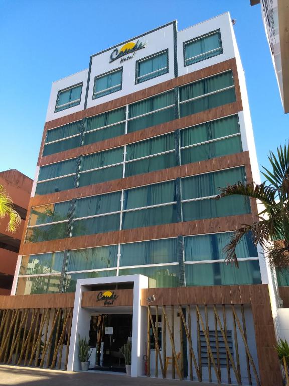 a view of the front of the office building at Conde Hotel Maceió in Maceió