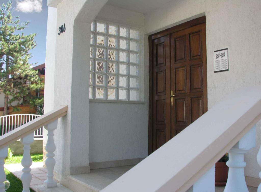 Fotografie z fotogalerie ubytování Apartments in Sabunike/Zadar Riviera 7981 v destinaci Batalaži