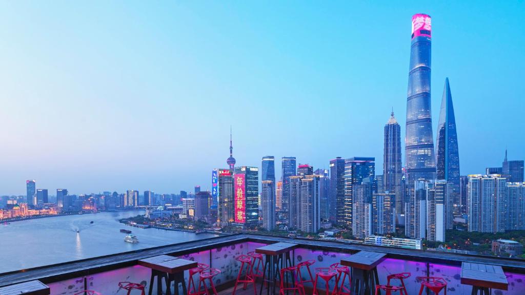 上海景观或在酒店看到的城市景观