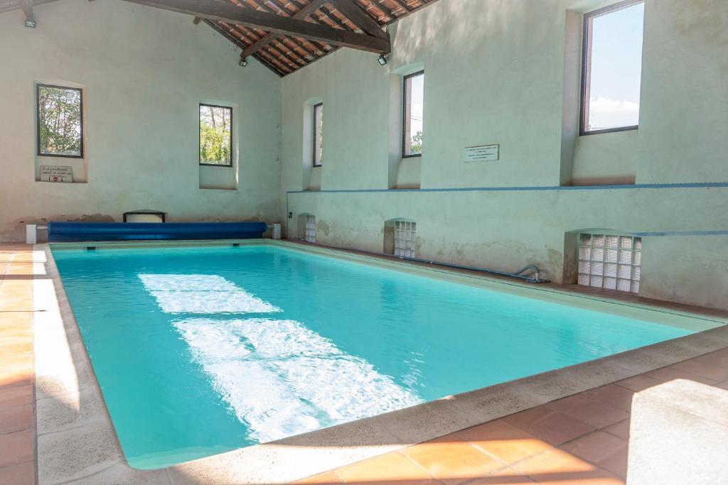 Bazén v ubytování Hotel de l'Europe nebo v jeho okolí