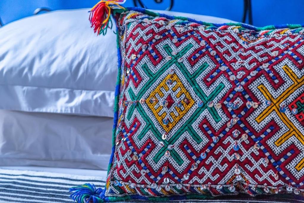 Postel nebo postele na pokoji v ubytování Riad Smara