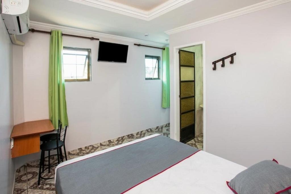 Hotel Tiquatira - Zona Leste