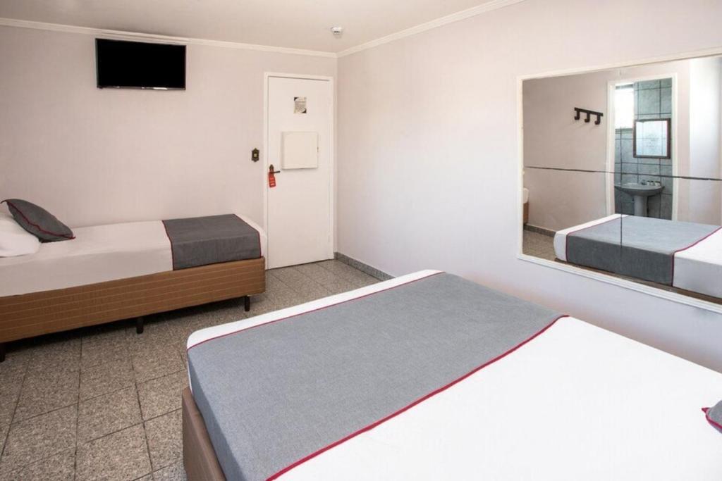  Hotel Tiquatira - Zona Leste