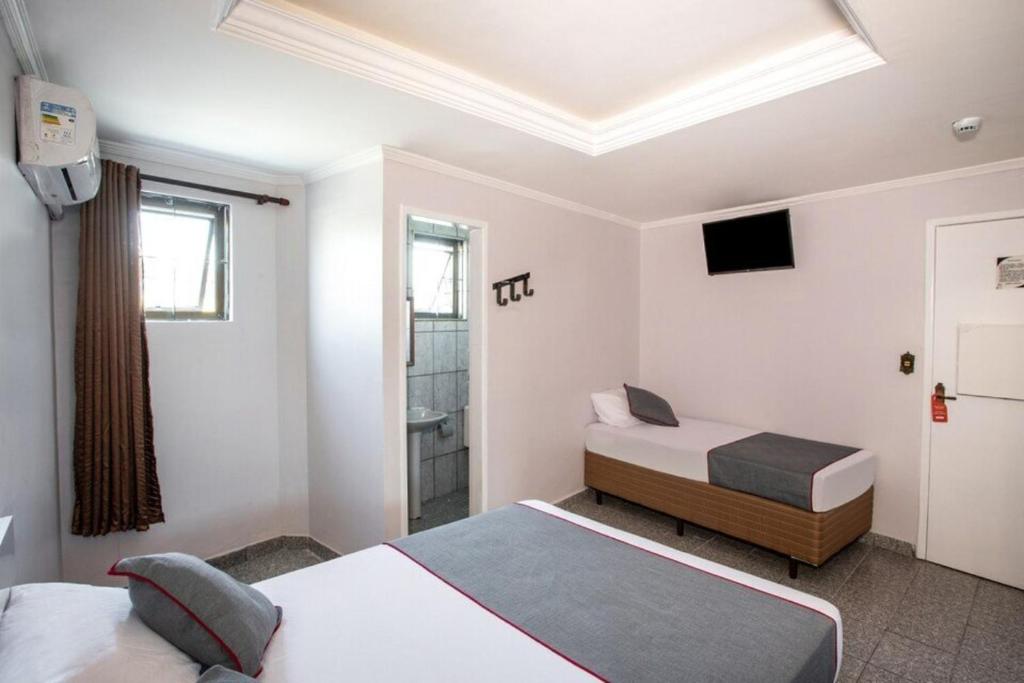  Hotel Tiquatira - Zona Leste