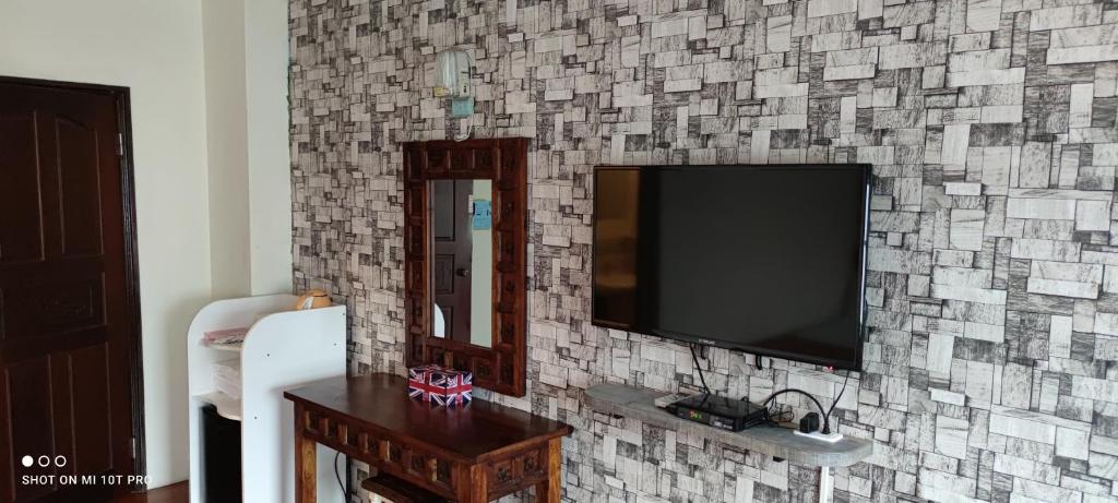 TV a/nebo společenská místnost v ubytování HL Sea Homestay
