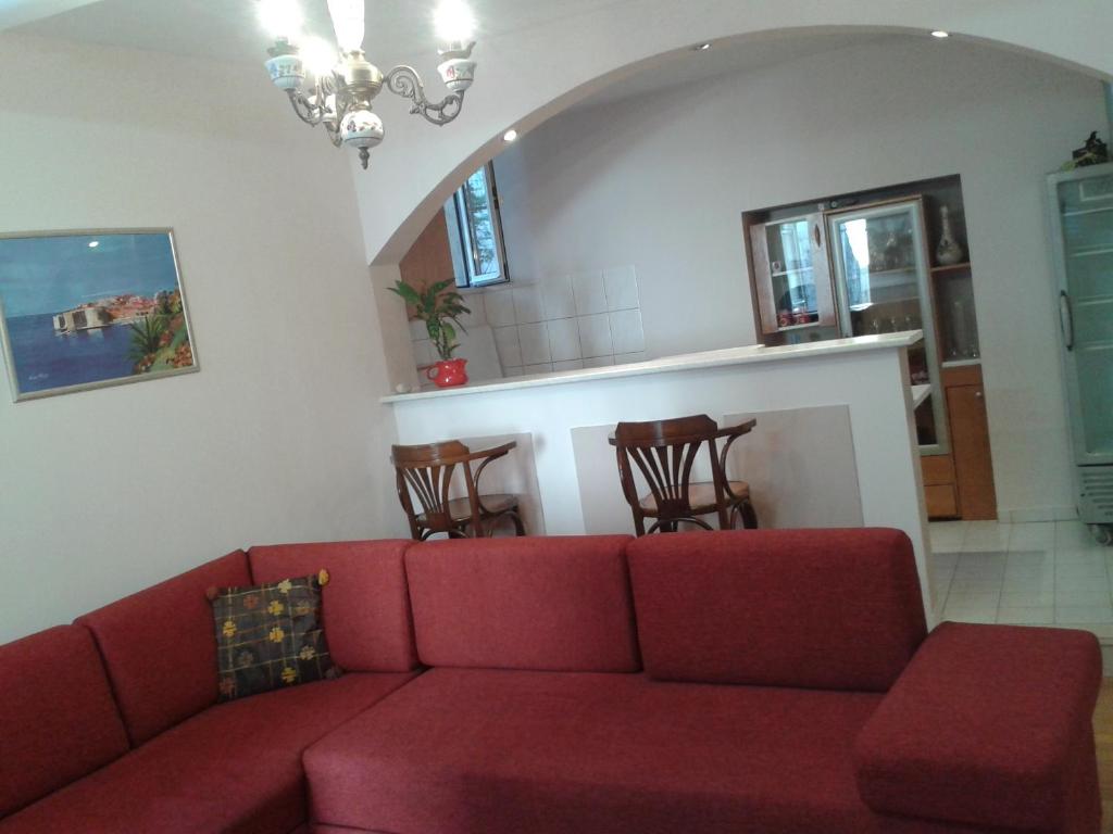 Posedenie v ubytovaní Old Harbour City Center Apartment