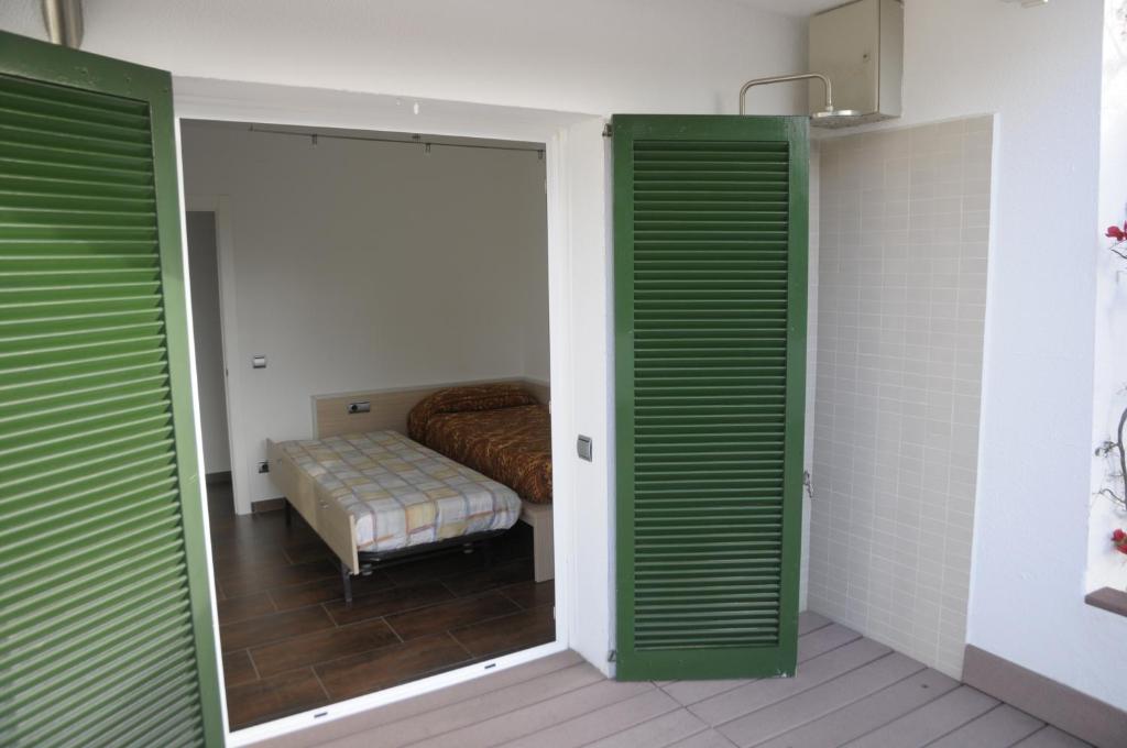 Posteľ alebo postele v izbe v ubytovaní Encantador apartamento en S'Agaró-Platja de Aro