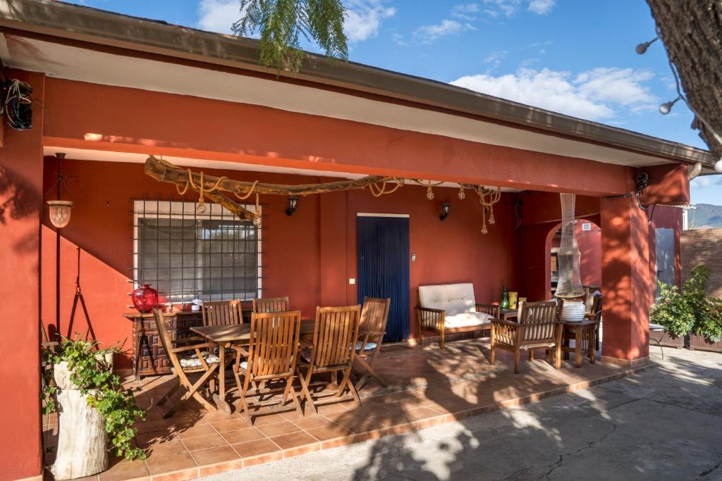 Casa con terraza y jardín cerca de la Playa en Castellón ...