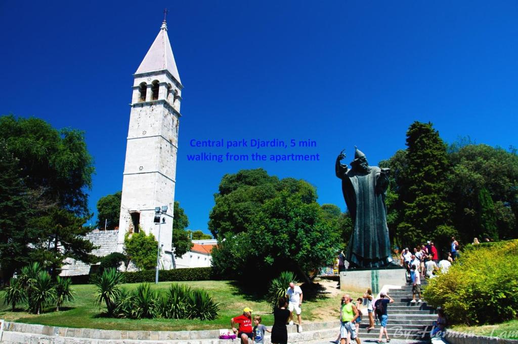 Miestna pamiatka v blízkosti apartmánu