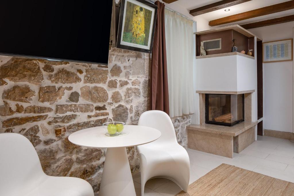 Posedenie v ubytovaní Luxury spacious studio in the heart of Split
