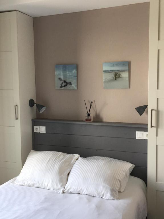 Postel nebo postele na pokoji v ubytování Le Cannier Hotel