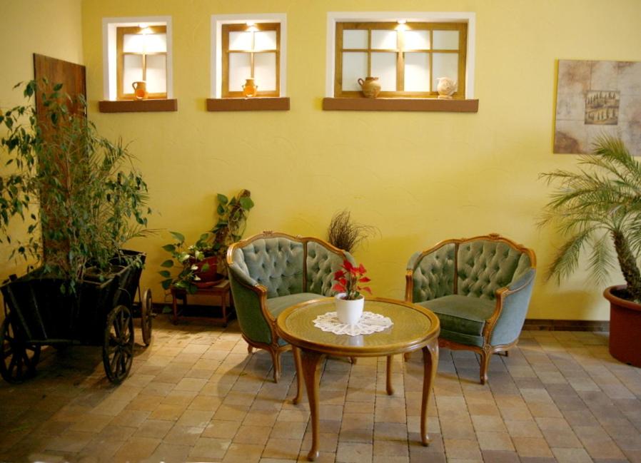 Posezení v ubytování Hotel Am Markt