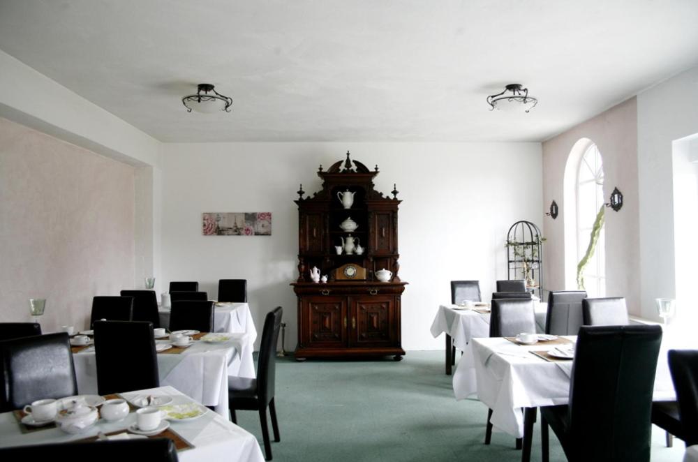 Posezení v ubytování Hotel Am Markt