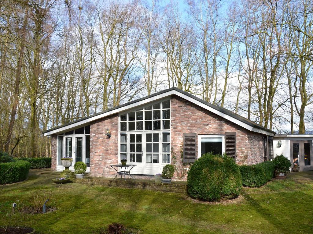 Beautiful holiday home with sauna - Housity