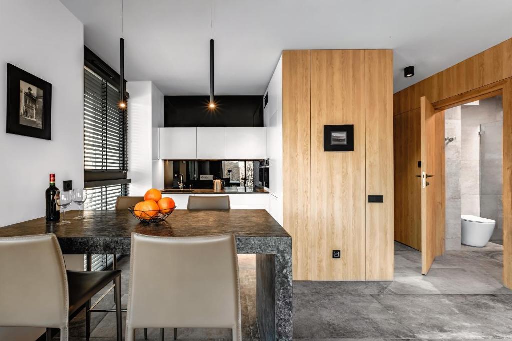 PLATiNIUM RESIDENCE&SPA BASEN-SAUNA "BEST VIEW" CENTER - 11