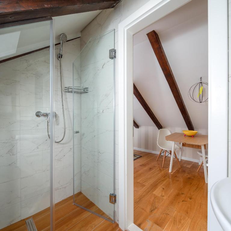 Kúpeľňa v ubytovaní d - beautiful studio in the heart of Split