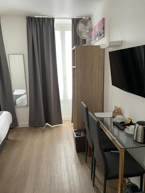 Hôtel de Bordeaux - Resim 32