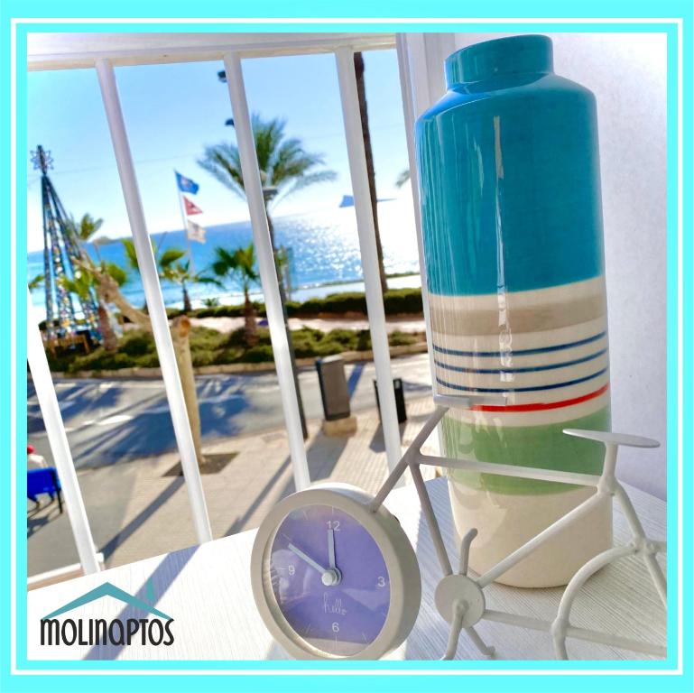 Fotografia z galérie ubytovania Estudio 32 Frente al Mar by Molinaptos v destinácii Benidorm