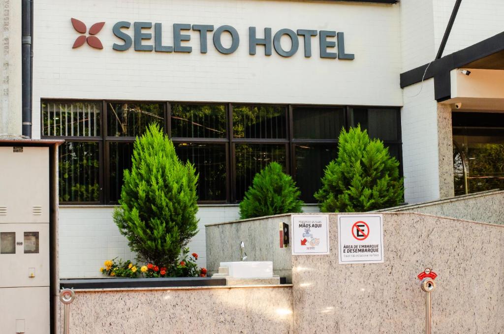  Seleto Hotel