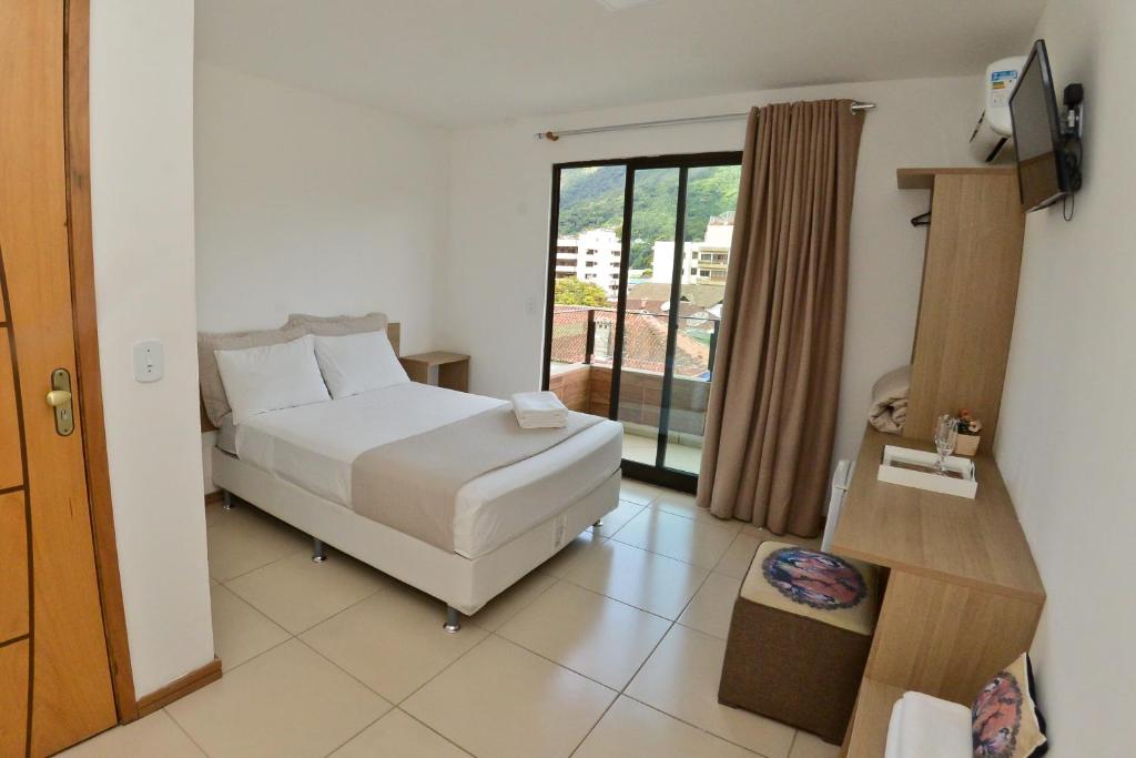  SUPER CASA de 10 suítes no coração de Teresópolis
