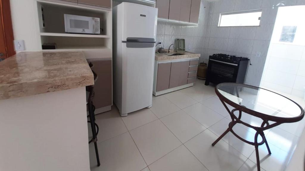  Apto de 2 quartos no Altos de Taperapuan