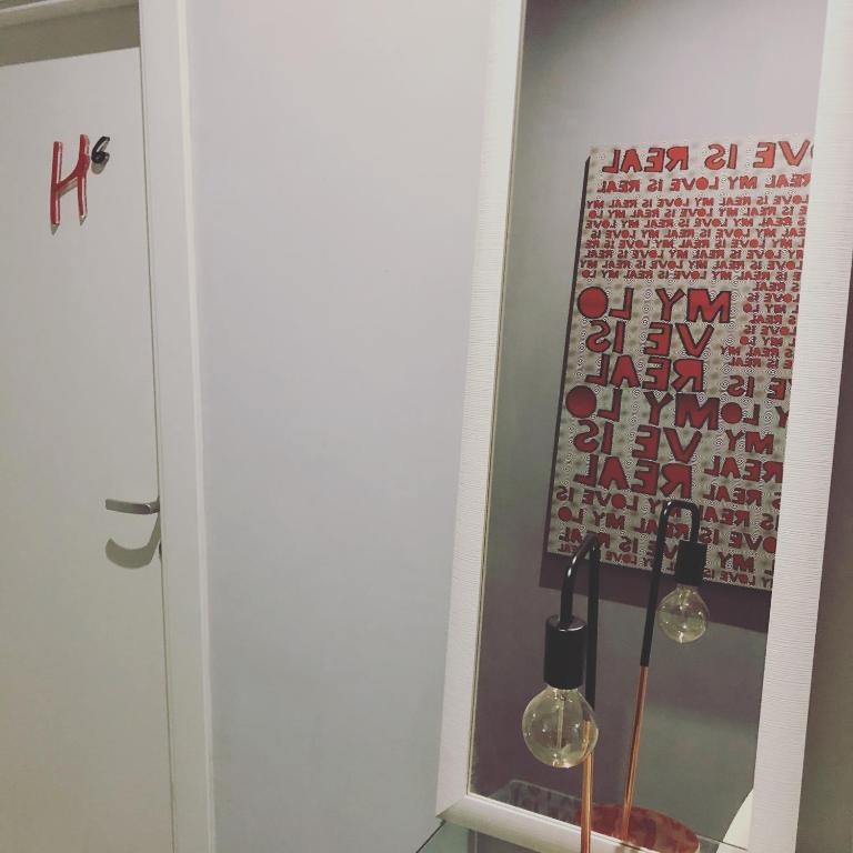 H Rooms boutique Hotel - Resim 19