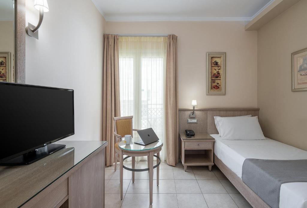 TV a/nebo společenská místnost v ubytování Magda Hotel Club
