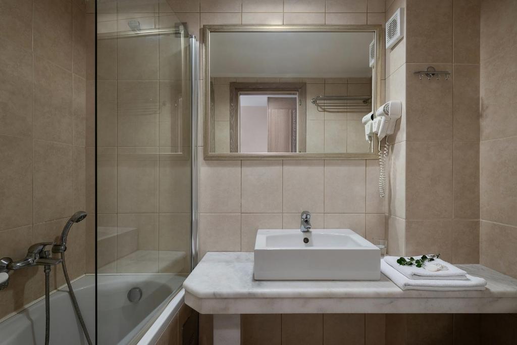 Koupelna v ubytování Magda Hotel Club
