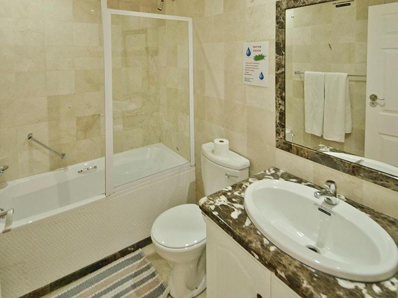 The Russel Hotel - Image 12