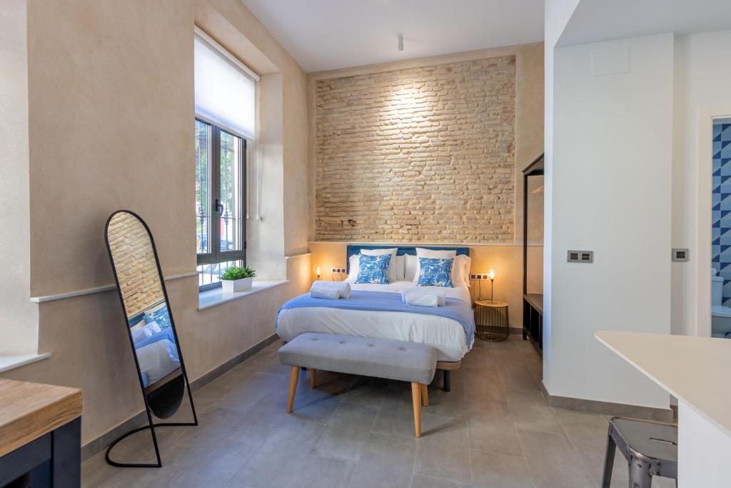 Nine O Clock San Agustin by Valcambre, Sevilla – Precios ...