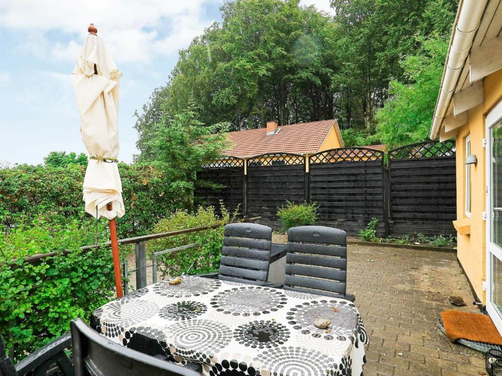 Zahrada ubytování 4 person holiday home in Nykøbing M-By Traum