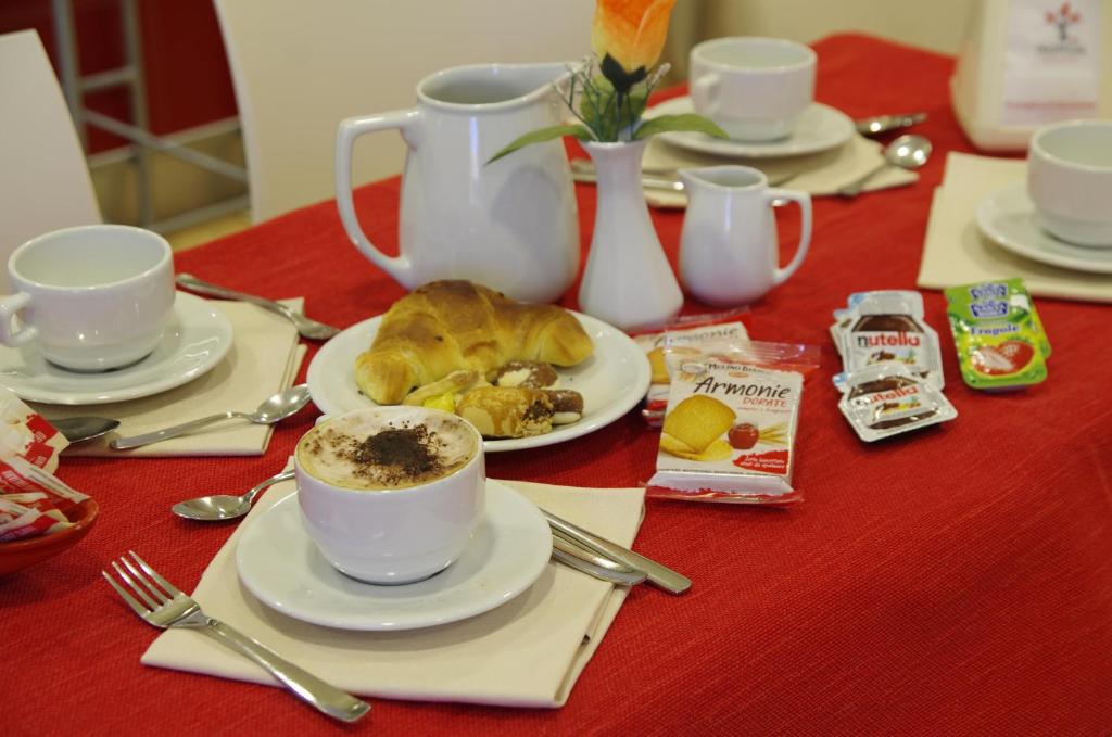 Comida no hotel ou em algum lugar perto