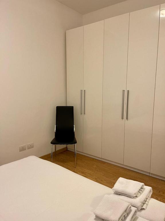 Easy Milano - Rooms and Apartments Navigli - Resim 39