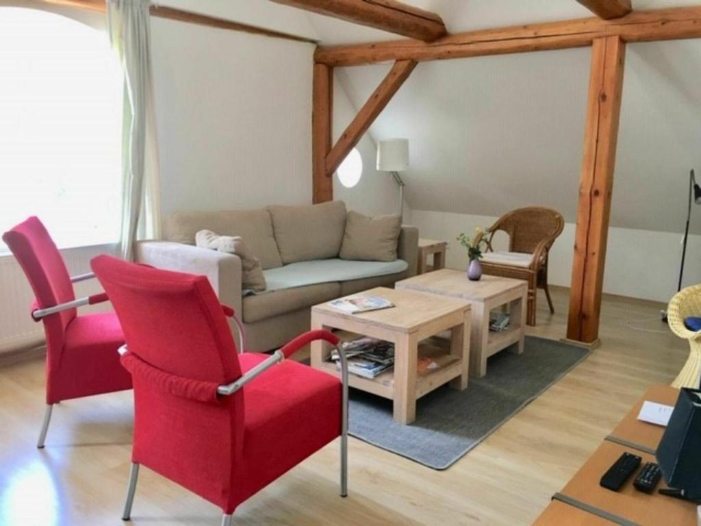 Posezení v ubytování Modern Apartment in Vidochov with Swimming Pool
