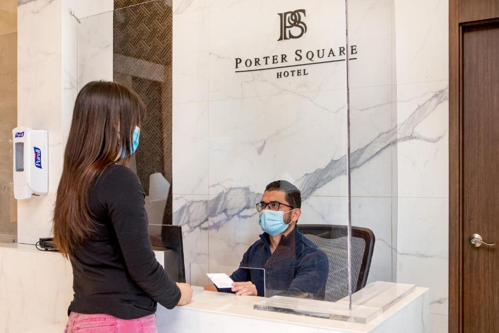Hosté ubytování Porter Square Hotel