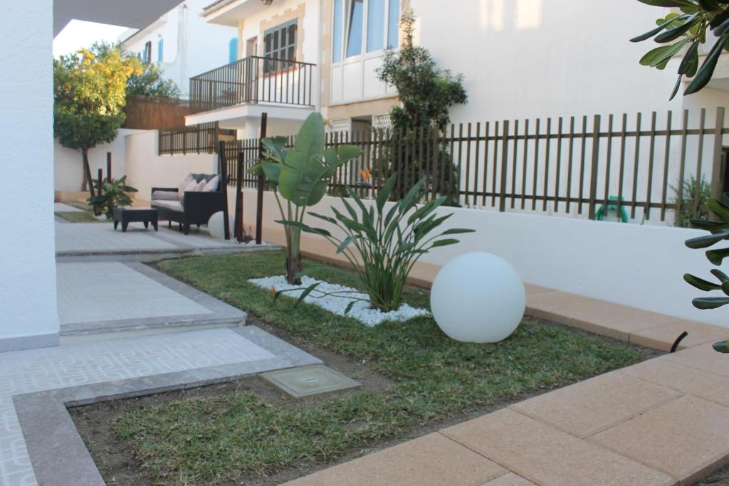 Zahrada ubytování GLORIA apartament NEAR THE BEACH