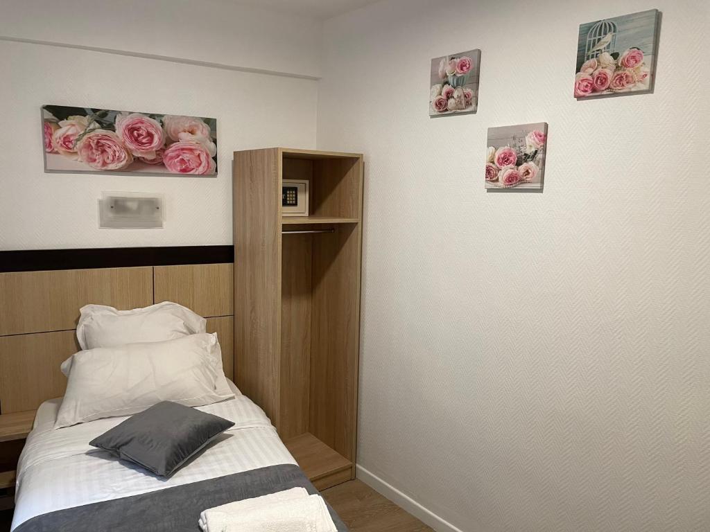 Hôtel de Bordeaux - Resim 24