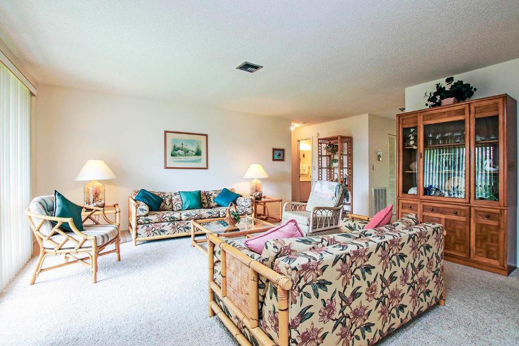 Blind Pass Condo A201 on beautiful Sanibel Island