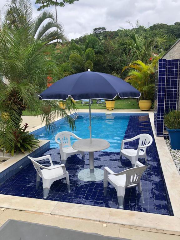  Casa de Luxo na Praia Cocanha - Condomínio Fechado