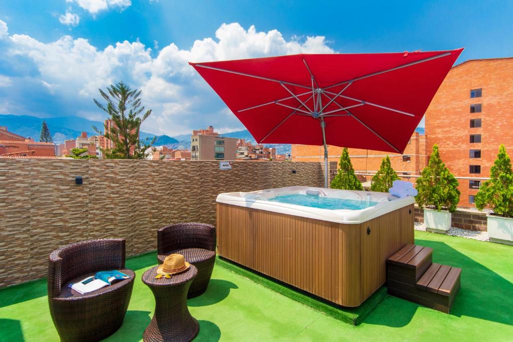 Bazén v ubytování Obo Hotel nebo v jeho okolí