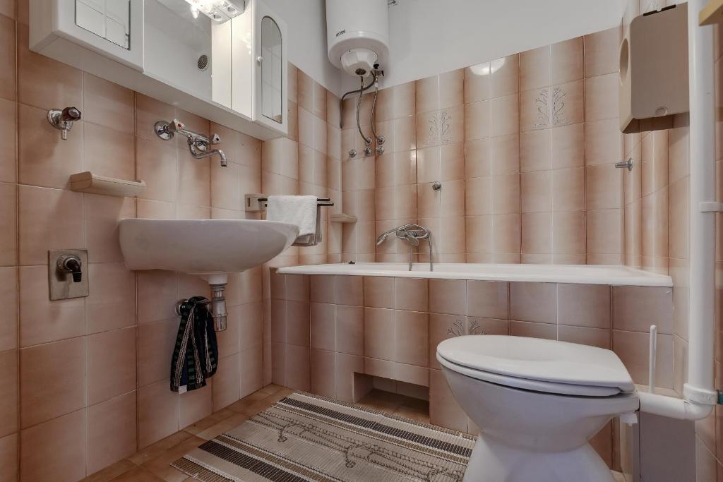Kúpeľňa v ubytovaní Apartments Tihomir Mušac