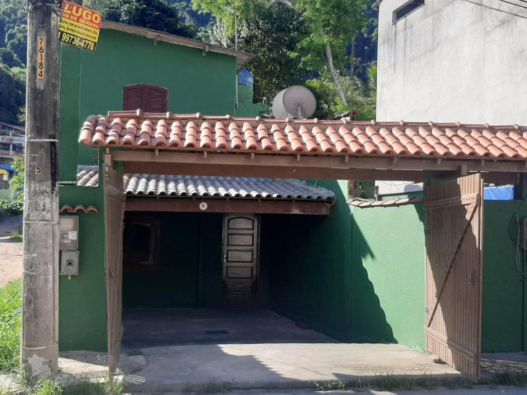  Casa duplex Angra dos Reis 30 metros da praia