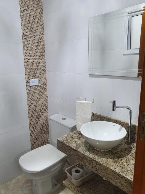  Casa Cantinho Mar e Sol- 1km da praia Martim de Sá