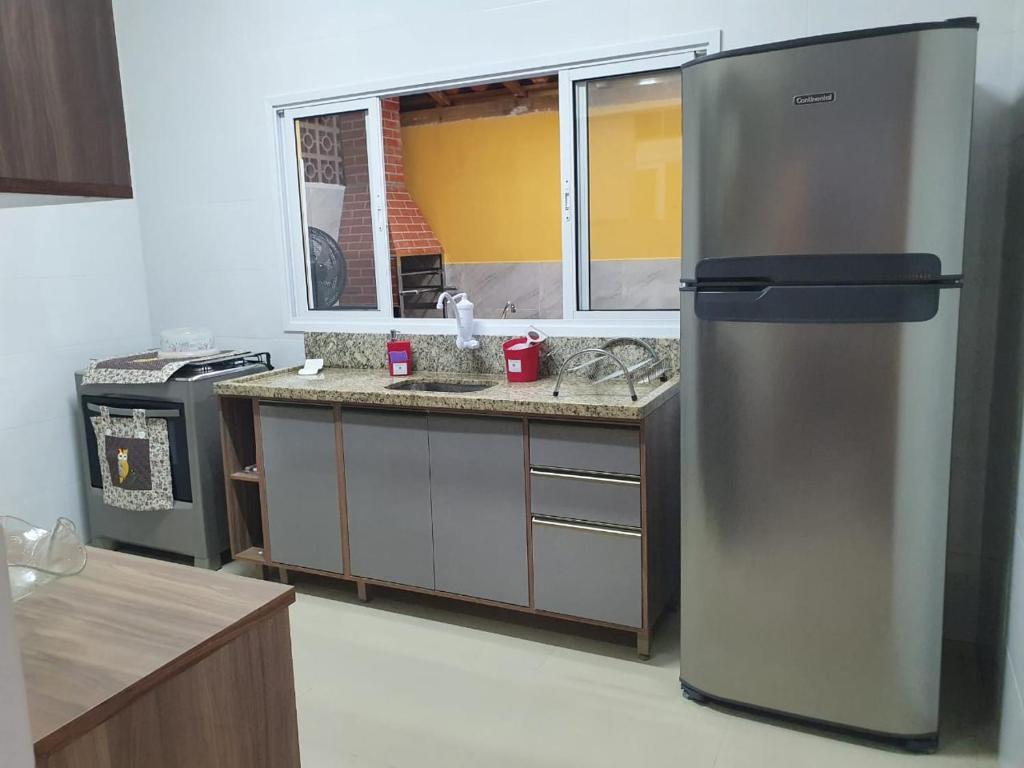  Casa Cantinho Mar e Sol- 1km da praia Martim de Sá
