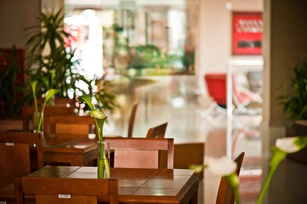  Alfa Hotel