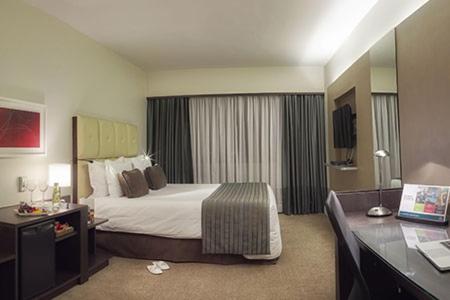  Sol Alphaville Hotel & Residence