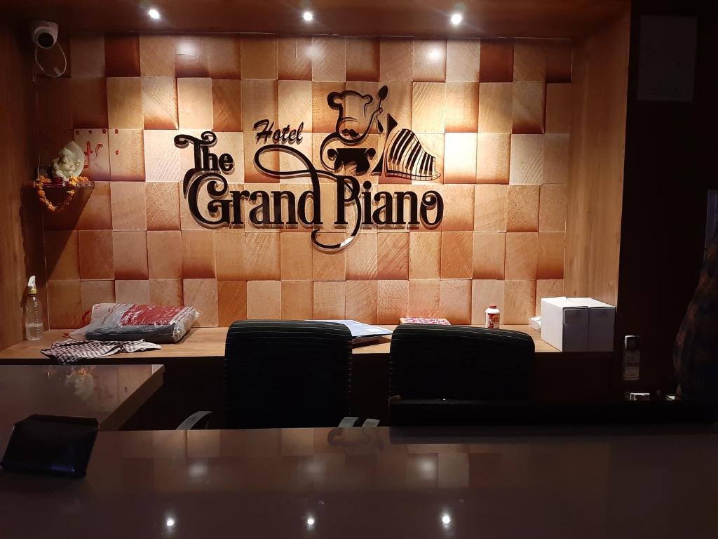Zdjęcie z galerii obiektu Hotel The Grand Piano - Best Business Hotel in Patan w mieście Pātan