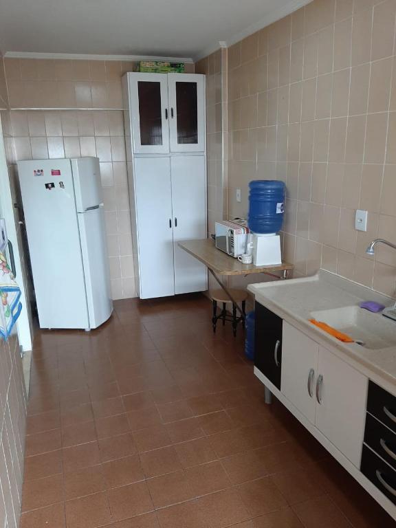  Vila Tupi - PG / Próximo ao Mar e Comércios.