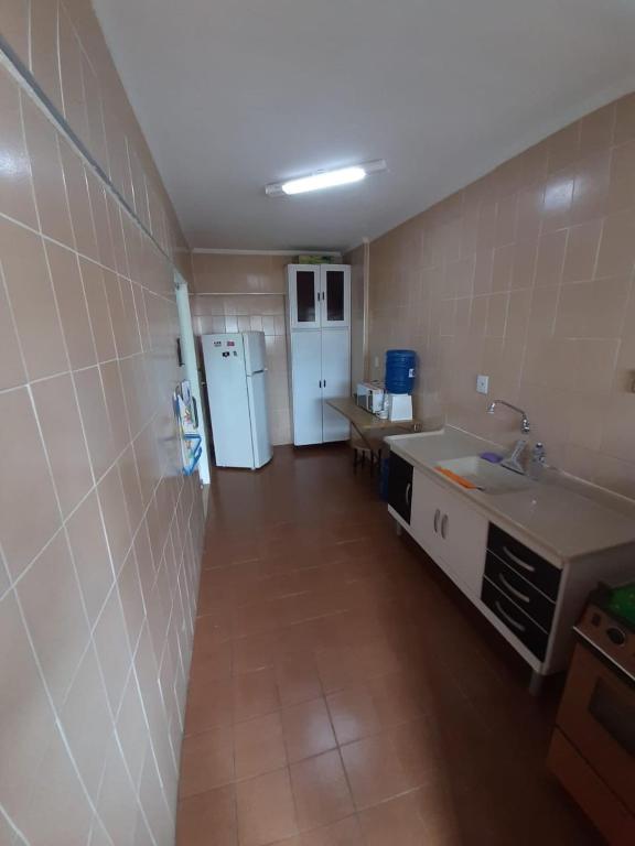  Vila Tupi - PG / Próximo ao Mar e Comércios.