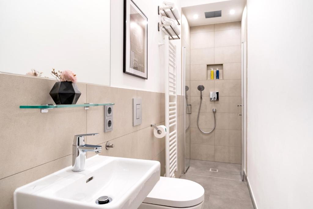 BENSIMON apartments Mitte/Wedding - Resim 42